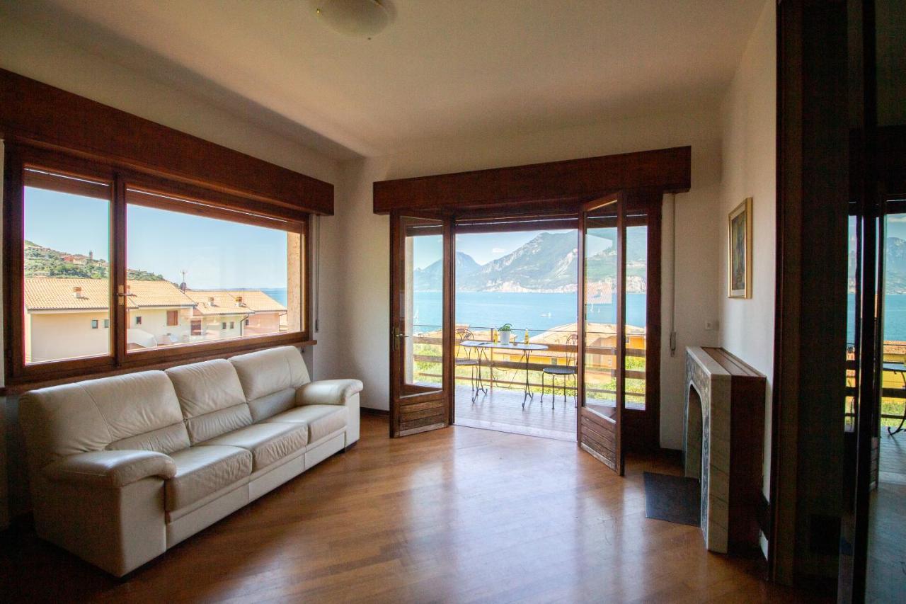 Villa Diana - Terrazza Sul Lago Ассенца-ді-Брензоне Екстер'єр фото